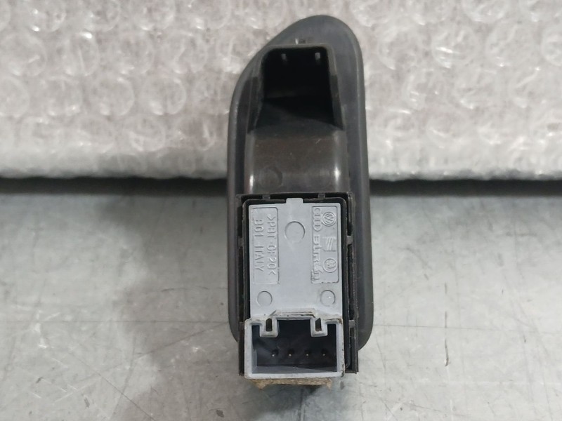 Recambio de mando elevalunas trasero izquierdo para volkswagen golf plus v (5m1, 521) 1.2 tsi referencia OEM IAM 7L6959855CREH  
