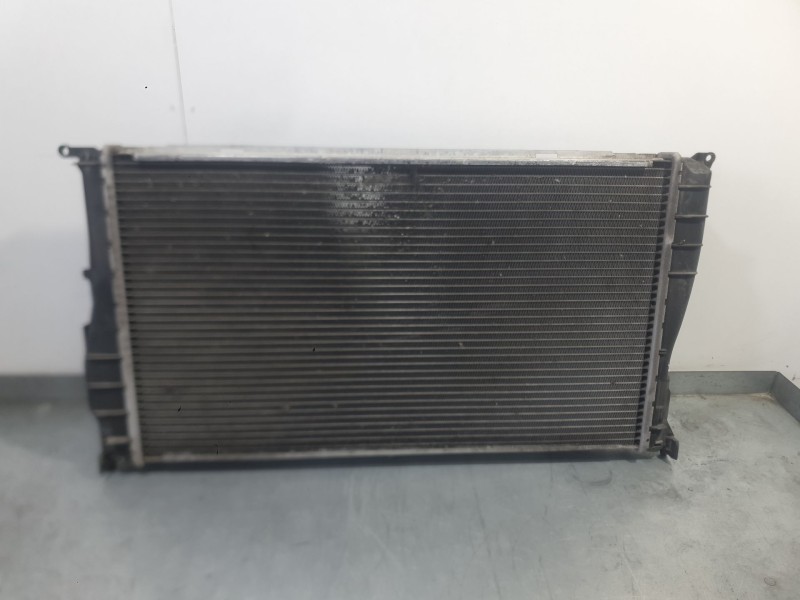 Recambio de radiador agua para bmw x1 (e84) sdrive 18 d referencia OEM IAM 17117788903  
