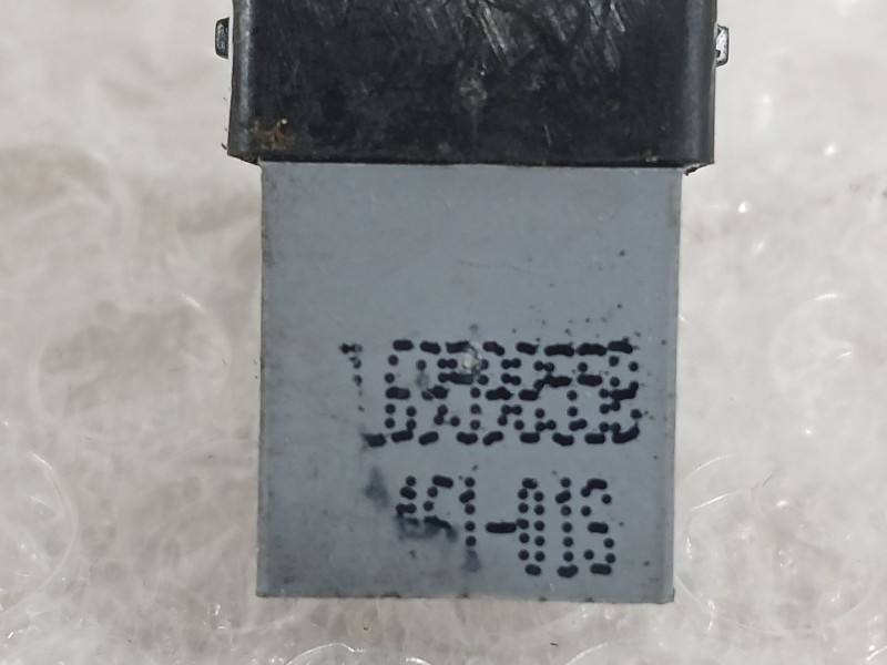 Recambio de mando elevalunas delantero derecho para volkswagen golf plus v (5m1, 521) 1.2 tsi referencia OEM IAM 7L6959855CREH  