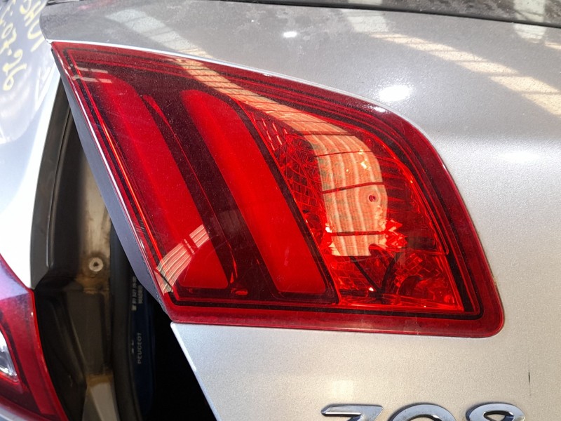 Recambio de piloto trasero izquierdo interior para peugeot 308 ii (lb_, lp_, lw_, lh_, l3_) 1.6 bluehdi 120 referencia OEM IAM 9