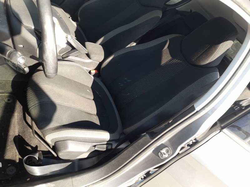 Recambio de asiento delantero izquierdo para peugeot 308 ii (lb_, lp_, lw_, lh_, l3_) 1.6 bluehdi 120 referencia OEM IAM   
