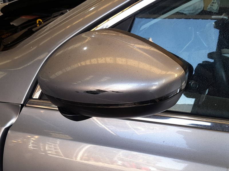 Recambio de retrovisor izquierdo para peugeot 308 ii (lb_, lp_, lw_, lh_, l3_) 1.6 bluehdi 120 referencia OEM IAM 1611508680 ELE