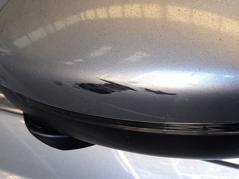 Recambio de retrovisor izquierdo para peugeot 308 ii (lb_, lp_, lw_, lh_, l3_) 1.6 bluehdi 120 referencia OEM IAM 1611508680 ELE