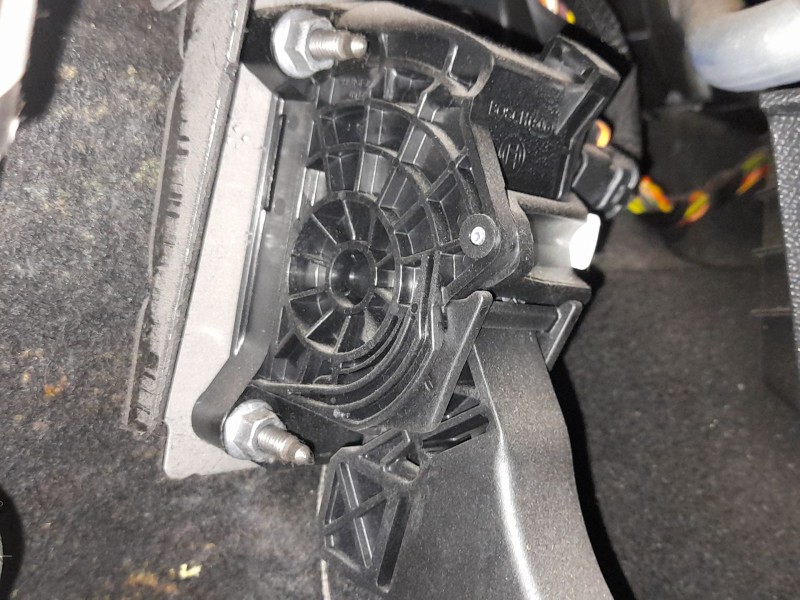 Recambio de potenciometro pedal para peugeot 308 ii (lb_, lp_, lw_, lh_, l3_) 1.6 bluehdi 120 referencia OEM IAM 9674829180  