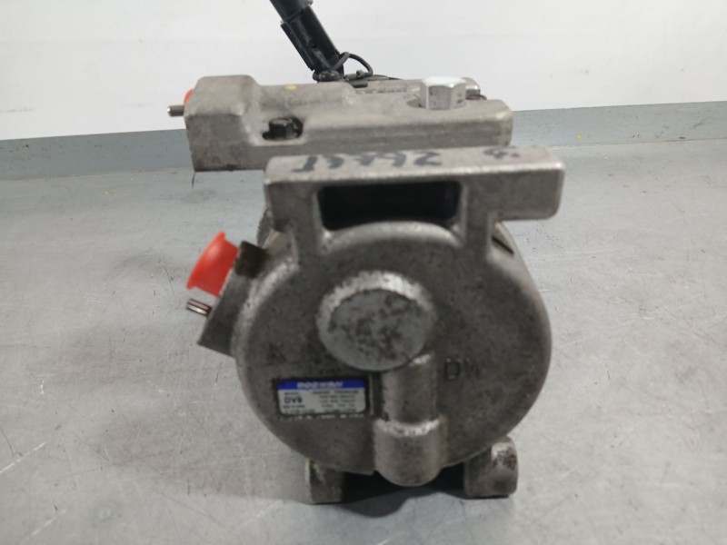 Recambio de compresor aire acondicionado para hyundai i20 i (pb, pbt) 1.2 referencia OEM IAM 977011J000  