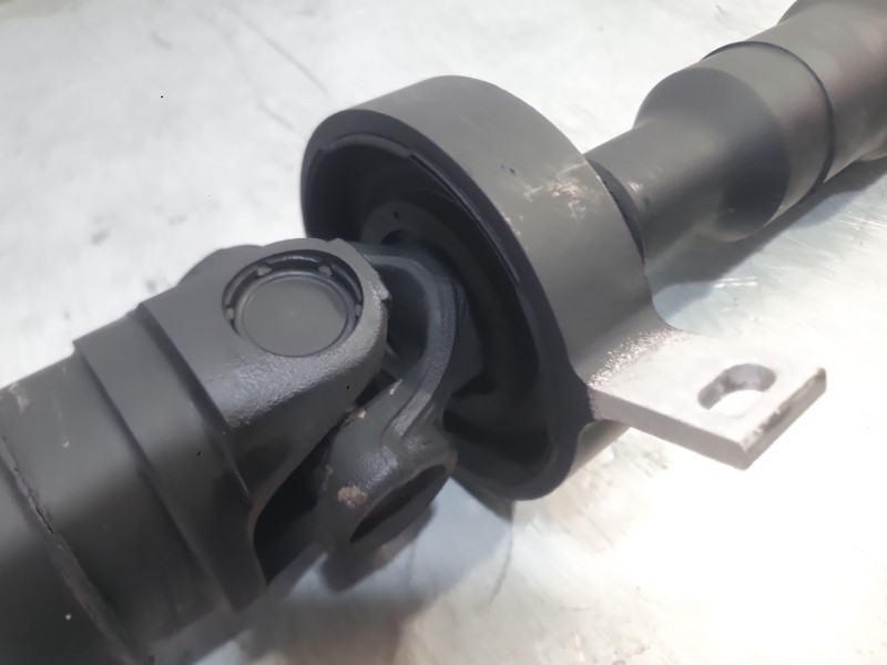 Recambio de transmision central para bmw x5 (e70) 3.0 d referencia OEM IAM 26107564396 TRASERA 