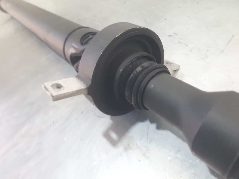 Recambio de transmision central para bmw x5 (e70) 3.0 d referencia OEM IAM 26107564396 TRASERA 
