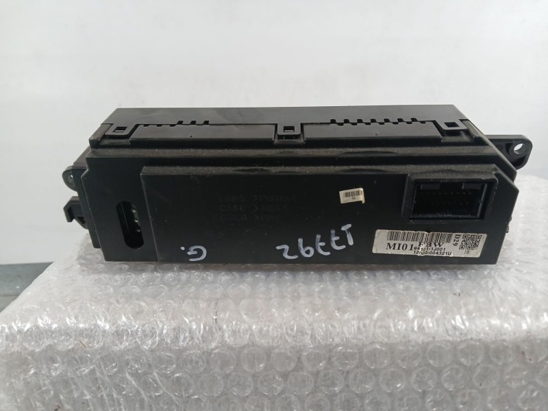 Recambio de pantalla multifuncion para hyundai i20 i (pb, pbt) 1.2 referencia OEM IAM   