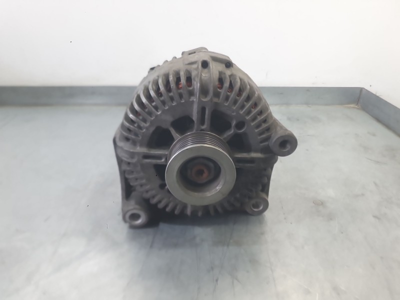 Recambio de alternador para bmw x5 (e70) 3.0 d referencia OEM IAM 12317801173  