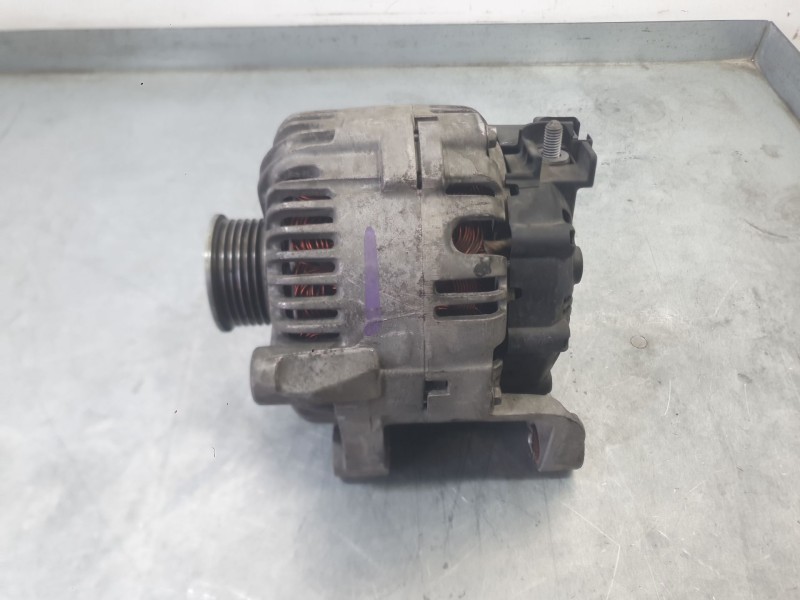 Recambio de alternador para bmw x5 (e70) 3.0 d referencia OEM IAM 12317801173  