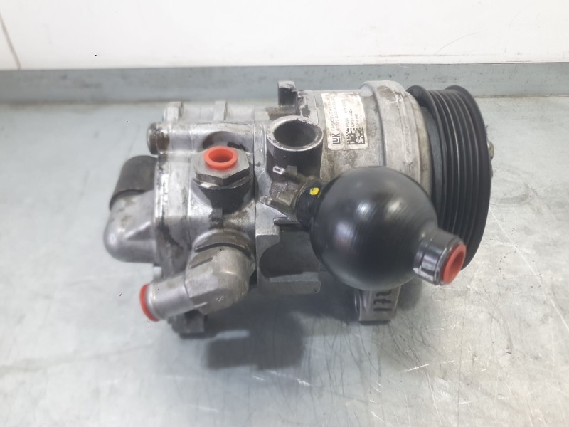 Recambio de bomba direccion para bmw x5 (e70) 3.0 d referencia OEM IAM   