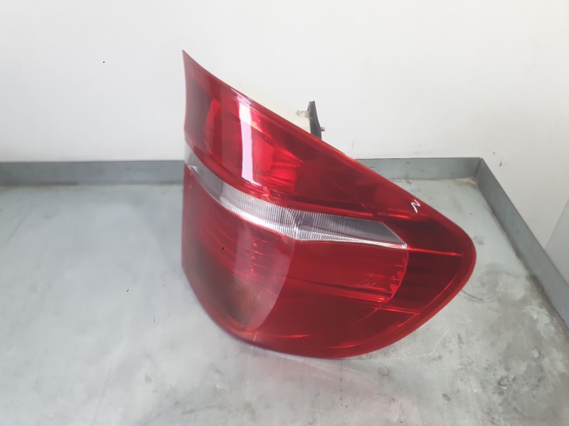 Recambio de piloto trasero derecho exterior para bmw x5 (e70) 3.0 d referencia OEM IAM 63217227790  