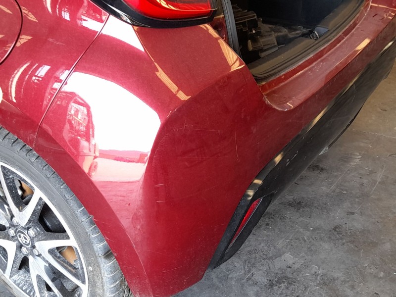 Recambio de paragolpes trasero para toyota yaris (_p21_, _pa1_, _ph1_) 1.5 hybrid (mxph11) referencia OEM IAM 52159K0906 ROZADO 