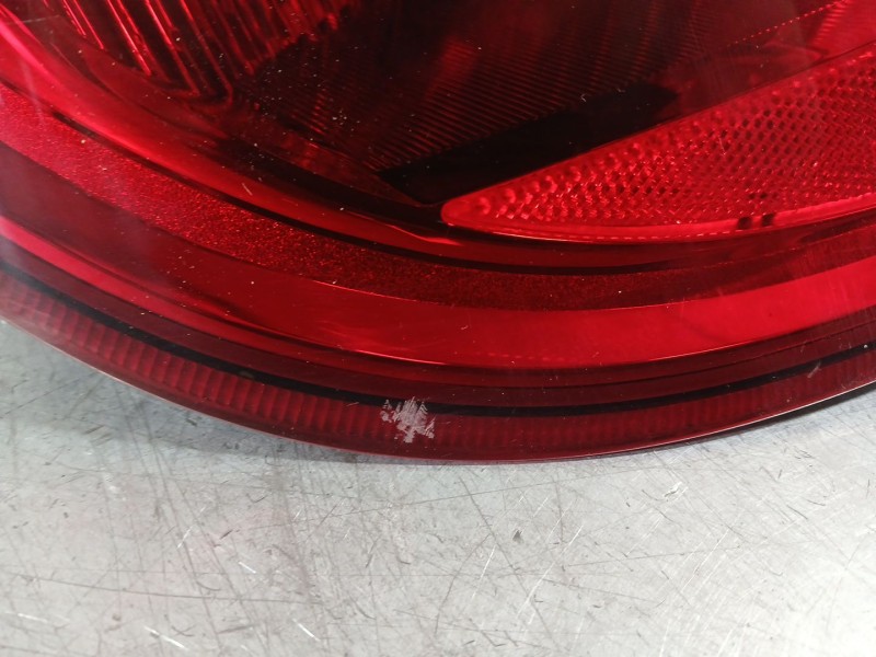 Recambio de piloto trasero izquierdo para hyundai i30 (fd) 1.6 crdi referencia OEM IAM 924012R000  