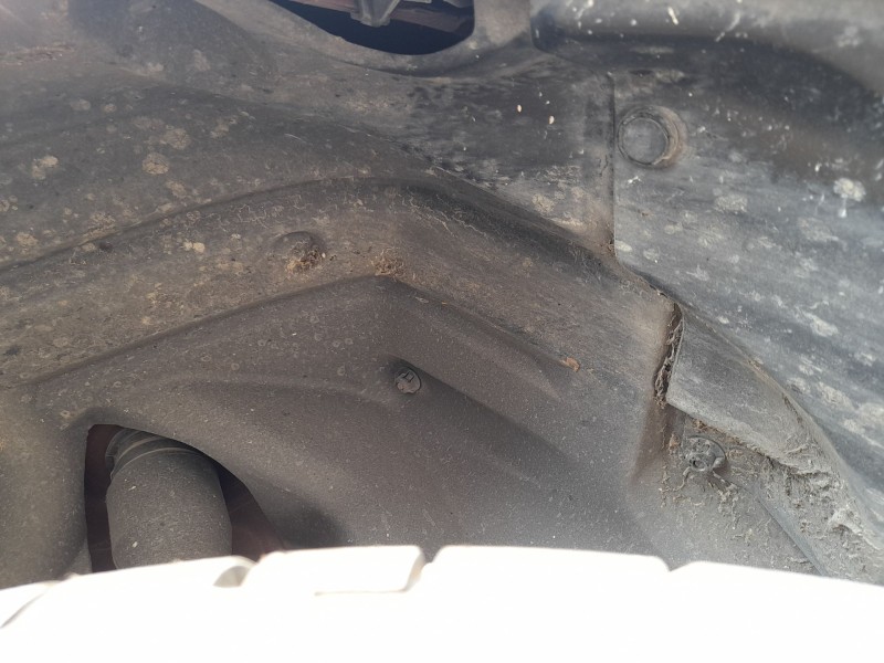 Recambio de plastico pase rueda tras. izq. para toyota yaris (_p21_, _pa1_, _ph1_) 1.5 hybrid (mxph11) referencia OEM IAM 65638K