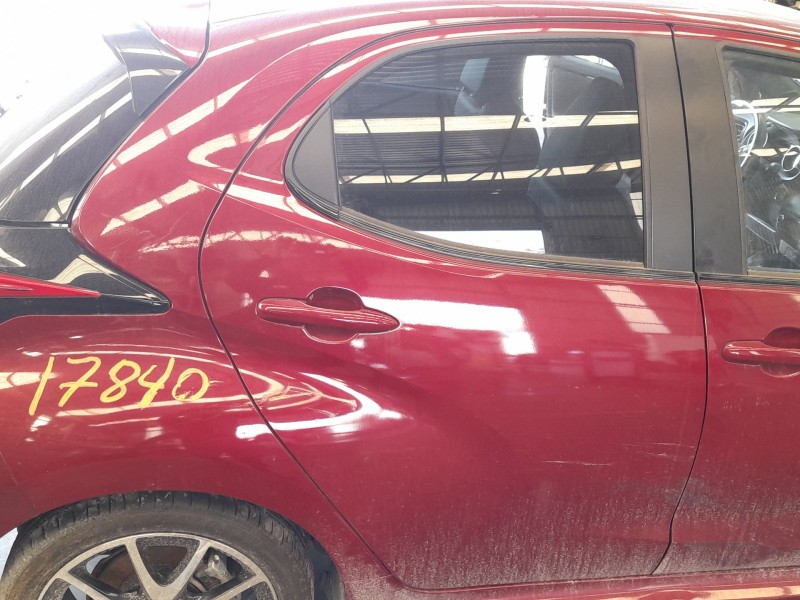 Recambio de puerta trasera derecha para toyota yaris (_p21_, _pa1_, _ph1_) 1.5 hybrid (mxph11) referencia OEM IAM 67003K0060  
