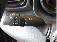 MANDO LUCES Y LIMPIA 8432902040 8465202A60