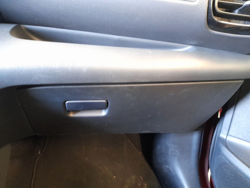 Recambio de guantera para toyota yaris (_p21_, _pa1_, _ph1_) 1.5 hybrid (mxph11) referencia OEM IAM 55550K0030C0  