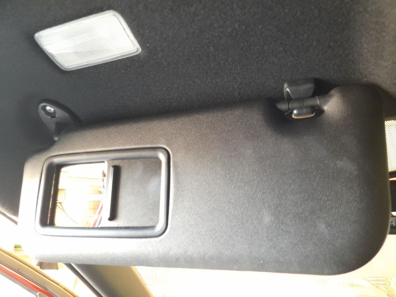 Recambio de parasol izquierdo para toyota yaris (_p21_, _pa1_, _ph1_) 1.5 hybrid (mxph11) referencia OEM IAM 74320K0090C0  