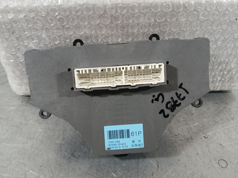 Recambio de mando climatizador para hyundai i30 (fd) 1.6 crdi referencia OEM IAM 972502R610  
