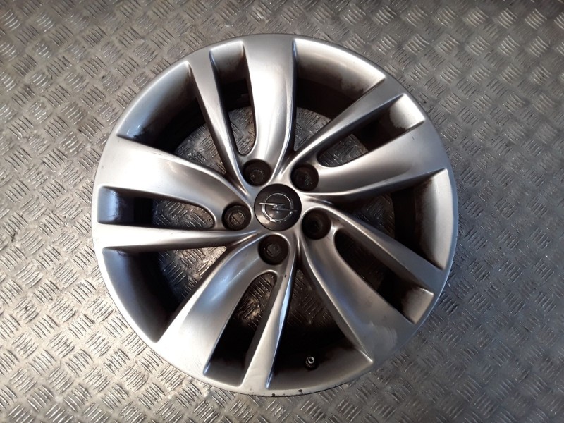 Recambio de llanta aluminio para opel insignia a (g09) 1.6 cdti (68) referencia OEM IAM 8X18 5 TORN ET42 ALUMINIO ROZADA