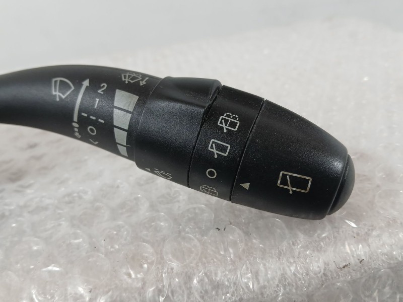 Recambio de mando limpia para hyundai i30 (fd) 1.6 crdi referencia OEM IAM   