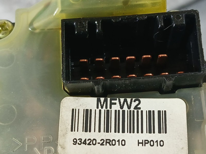 Recambio de mando limpia para hyundai i30 (fd) 1.6 crdi referencia OEM IAM   