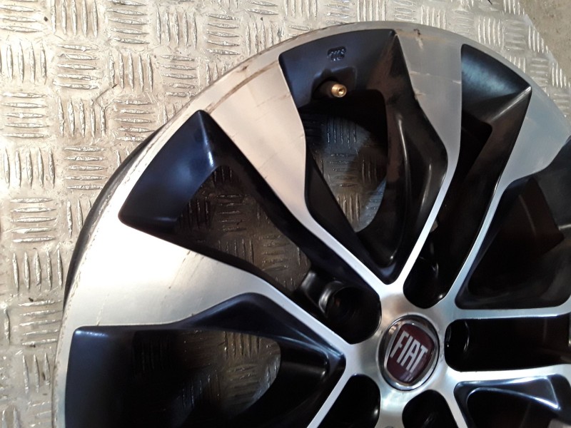 Recambio de llanta aluminio para fiat tipo station wagon (356_, 357_) 1.3 d (356wxh1a) referencia OEM IAM 6.5X16 5 TORN ET39 ALU