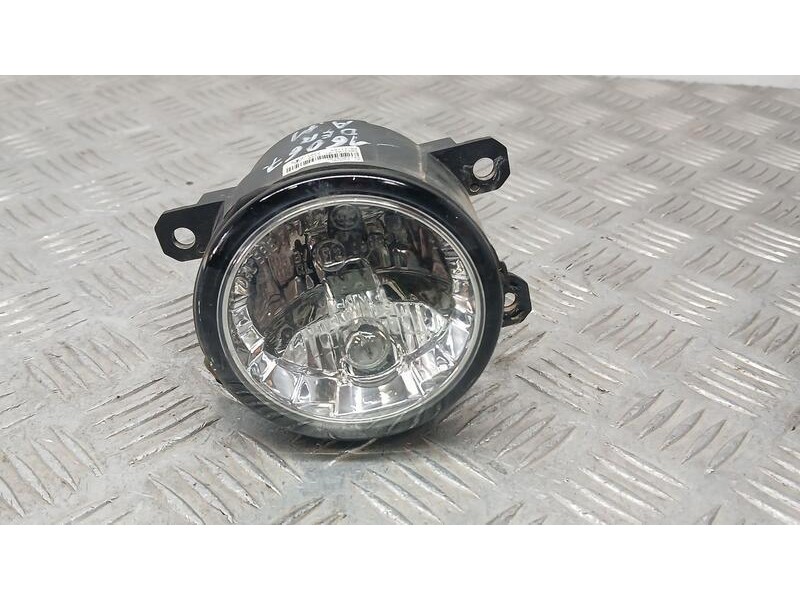 Recambio de faro antiniebla derecho para mitsubishi space star (a00) motion referencia OEM IAM 26120W010P VALEO L484579