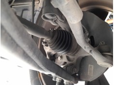 Recambio de mangueta delantera derecha para kia sportage iii (sl) 2.0 crdi referencia OEM IAM 517162S000  