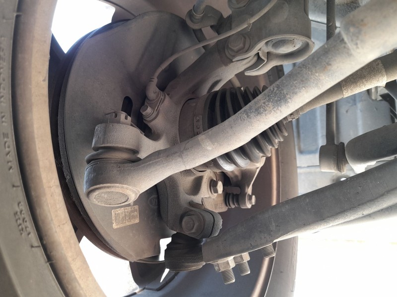 Recambio de mangueta delantera izquierda para kia sportage iii (sl) 2.0 crdi referencia OEM IAM 517152S000  