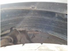 PLASTICO PASE RUEDA DEL. IZQ. 868113U000 
