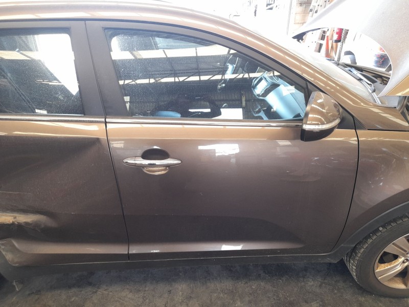 Recambio de puerta delantera derecha para kia sportage iii (sl) 2.0 crdi referencia OEM IAM 760043W011  