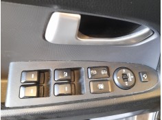 Recambio de mando elevalunas delantero izquierdo para kia sportage iii (sl) 2.0 crdi referencia OEM IAM 935713W300GAH C/MANDO RE
