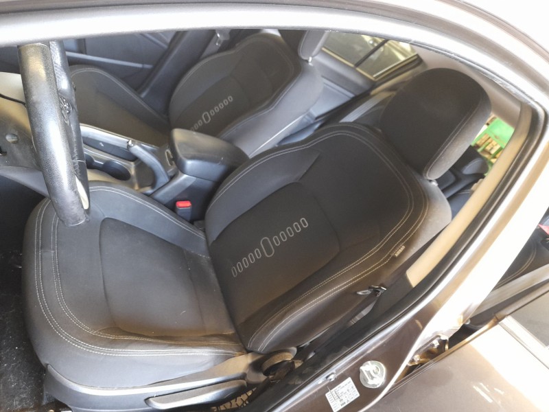 Recambio de asiento delantero izquierdo para kia sportage iii (sl) 2.0 crdi referencia OEM IAM   