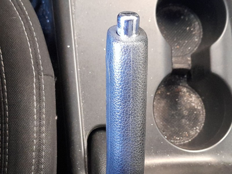 Recambio de palanca freno de mano para kia sportage iii (sl) 2.0 crdi referencia OEM IAM 597103W000GAH  