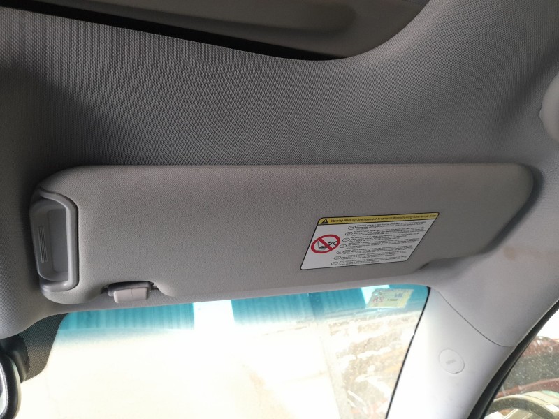 Recambio de parasol derecho para kia sportage iii (sl) 2.0 crdi referencia OEM IAM 852203W500ED  