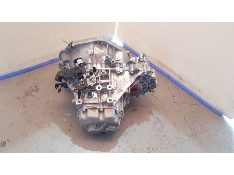Recambio de caja cambios para kia stonic (yb) 1.0 t-gdi referencia OEM IAM U89VJH 430A026325 019852