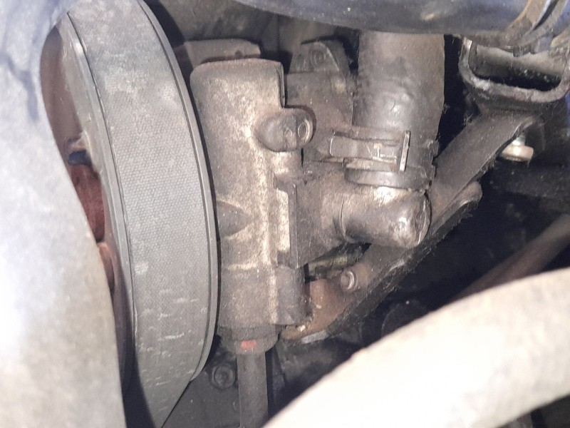 Recambio de bomba direccion para mercedes-benz clase m (w163) ml 270 cdi (163.113) referencia OEM IAM A0024667901  