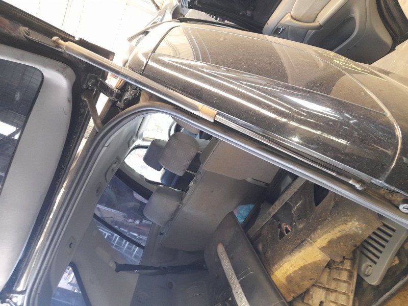 Recambio de amortiguadores maletero / porton para mercedes-benz clase m (w163) ml 270 cdi (163.113) referencia OEM IAM A16374003