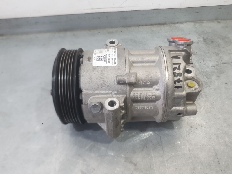 Recambio de compresor aire acondicionado para fiat tipo station wagon (356_, 357_) 1.3 d (356wxh1a) referencia OEM IAM 52216790 