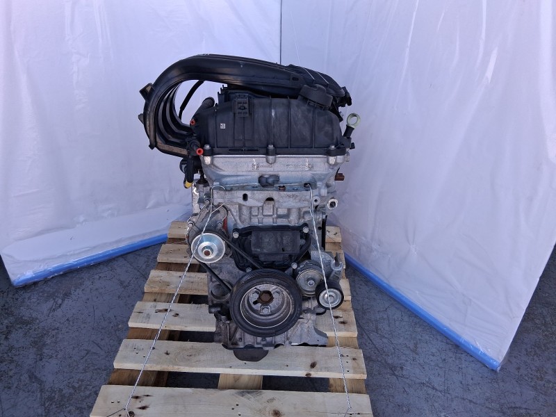 Recambio de motor completo para peugeot 208 signature referencia OEM IAM HM05  