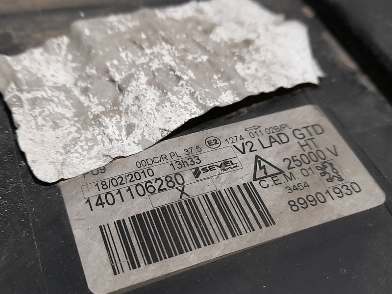 Recambio de faro izquierdo para peugeot 807 pullman referencia OEM IAM 1401106280 89901930 XENÓN