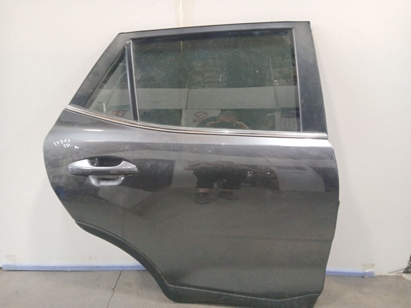 Recambio de puerta trasera derecha para kia stonic (yb) 1.0 t-gdi referencia OEM IAM 77004H8401  