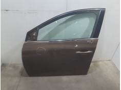 PUERTA DELANTERA IZQUIERDA 801014897R 