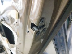 CERRADURA PUERTA TRASERA DERECHA 825023014R 