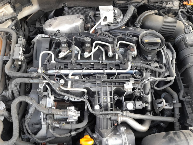 Recambio de motor completo para seat leon (1p1) 1.6 tdi referencia OEM IAM CAYB 03L100090Q 