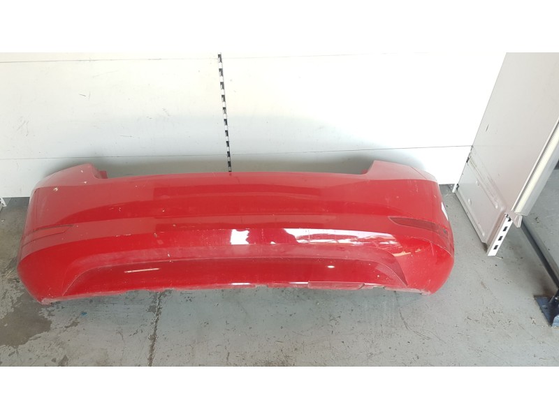 Recambio de paragolpes trasero para skoda fabia iii (nj3) 1.0 tsi referencia OEM IAM 6V6807421 TOCADO 