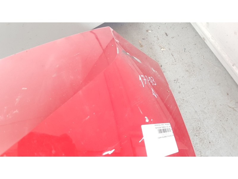 Recambio de paragolpes trasero para skoda fabia iii (nj3) 1.0 tsi referencia OEM IAM 6V6807421 TOCADO 
