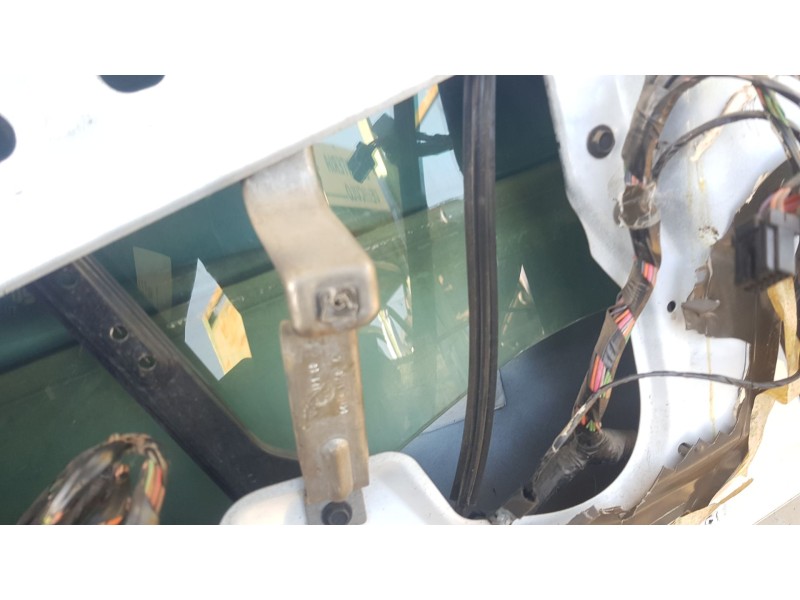 Recambio de elevalunas delantero izquierdo para chrysler 300c (lx, le) 3.0 crd referencia OEM IAM 05065475AE  